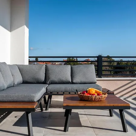 M Premantura Holiday home *