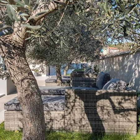 M Premantura Ferienhaus Pula
