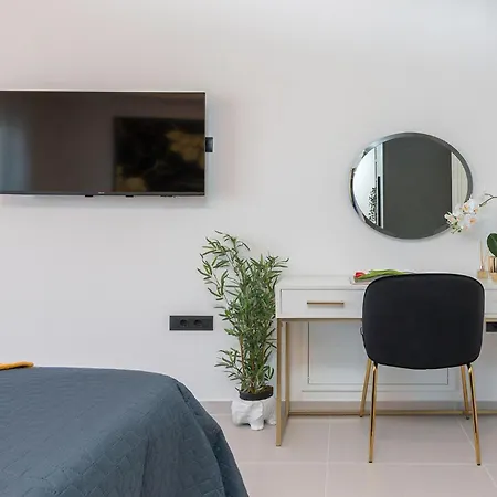 M Premantura Holiday home *